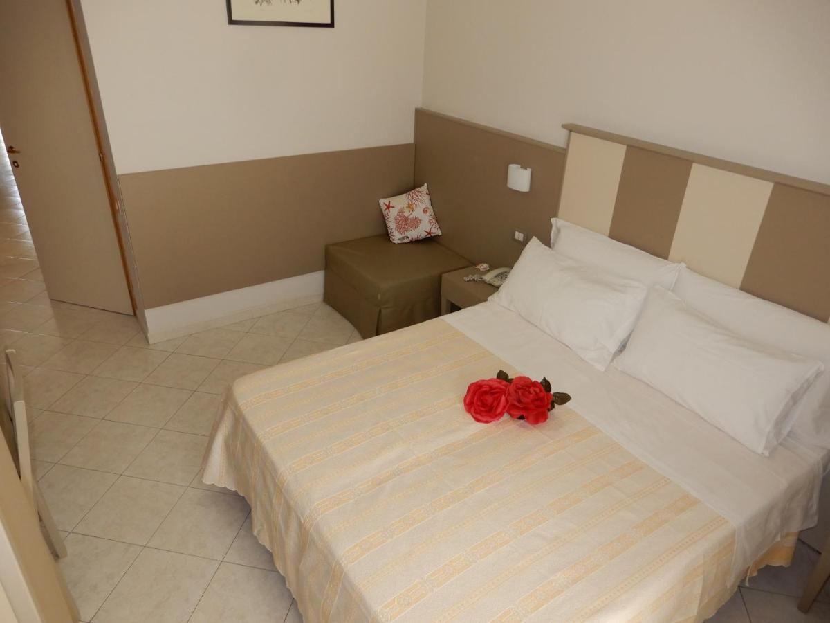 Hotel San Giorgio Васто Екстер'єр фото