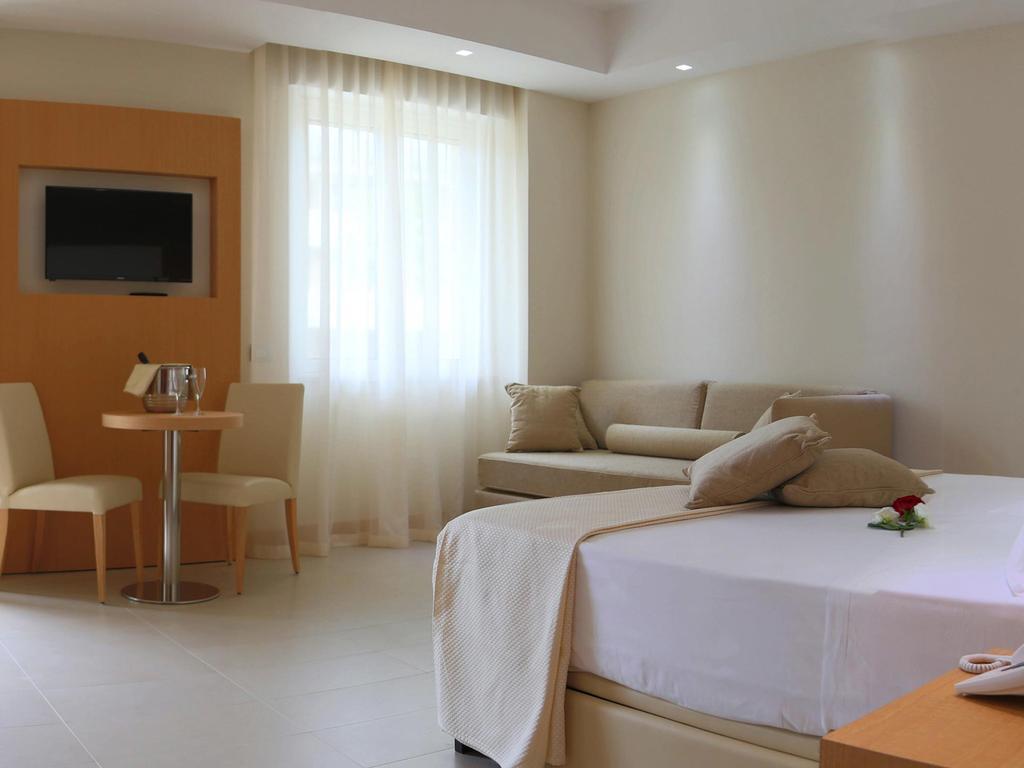 Hotel San Giorgio Васто Екстер'єр фото