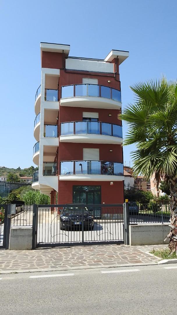 Hotel San Giorgio Васто Екстер'єр фото
