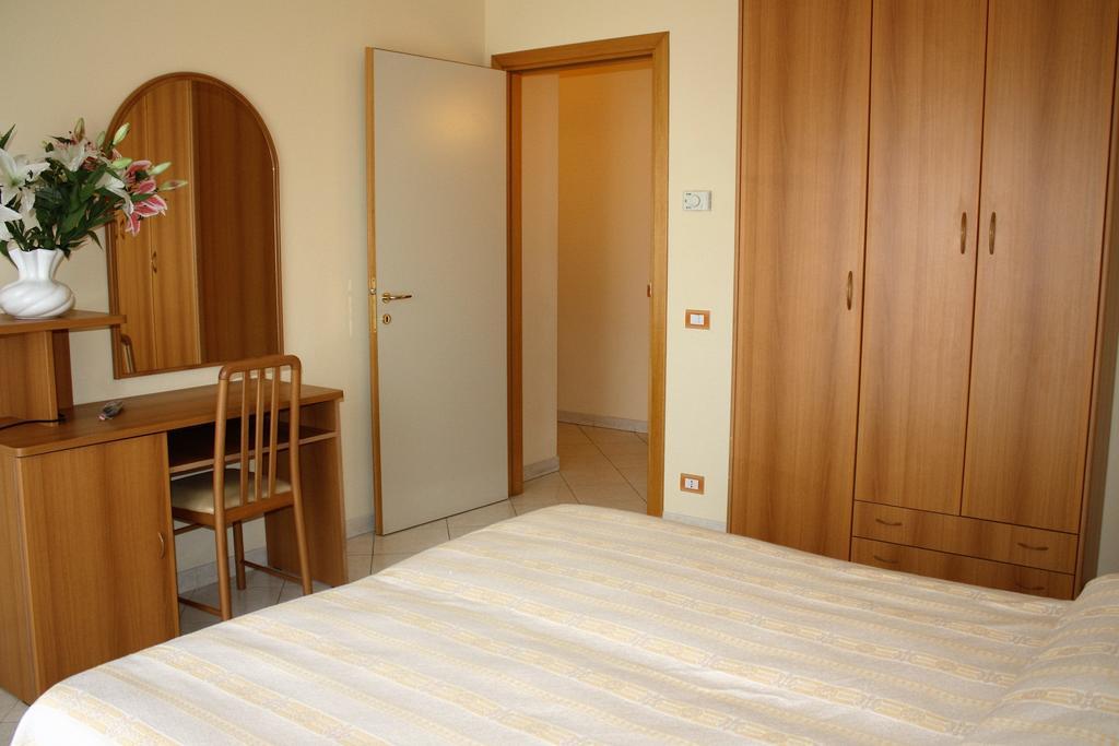 Hotel San Giorgio Васто Екстер'єр фото